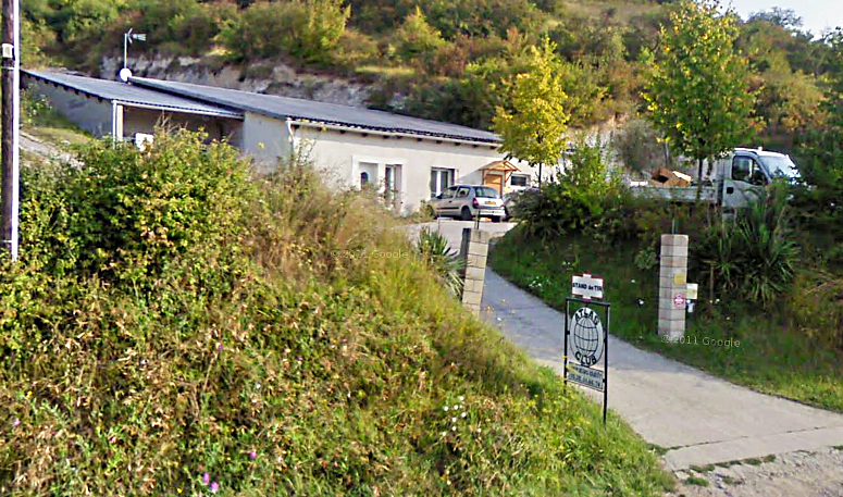 La demeure attenant au stand de tir et une partie des installations de celui-ci sont partis en fumée (Photo d'archives du stand de tir de Vernon, route de Vernon à Sainte-Geneviève-les-Gasny)