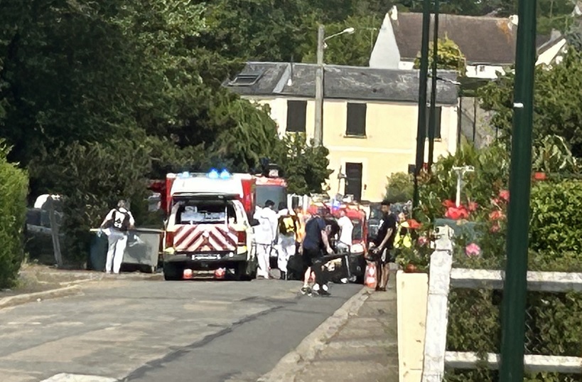 Dix sapeurs-pompiers de Pacy et Vernon ont été mobilisés sur le lieu de l'accident, ainsi qu'une équipe du SMUR et la gendarmerie - Photo © infonormandie