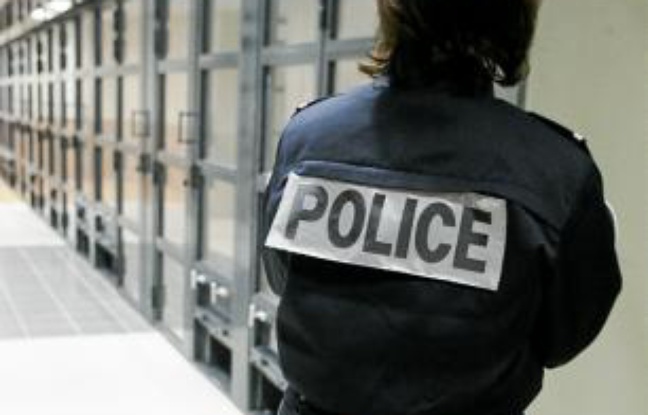 Yvelines Il S En Prend A Une Policiere En Evoquant Les Recents Attentats Terroristes