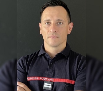 Le lieutenant Fred Piano, officier au Sdis76, a sauvé deux personnes de la noyade lors de l'Armada - Photo © Sdis76