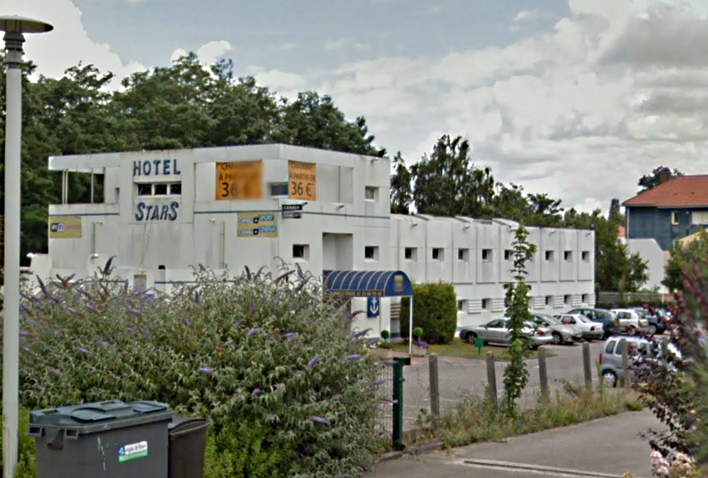 L'hôtel Stars, où se sont déroulés les violences, est situé un peu en retrait de l'avenue des Canadiens, à Saint-Etienne-du-Rouvray (Photo d'illustration)