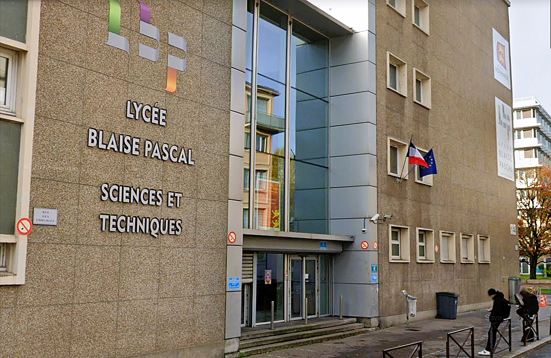 Le lycée Blaise Pascal, à Sotteville-lès-Rouen, a lui aussi fait l'objet de menaces d'attentat