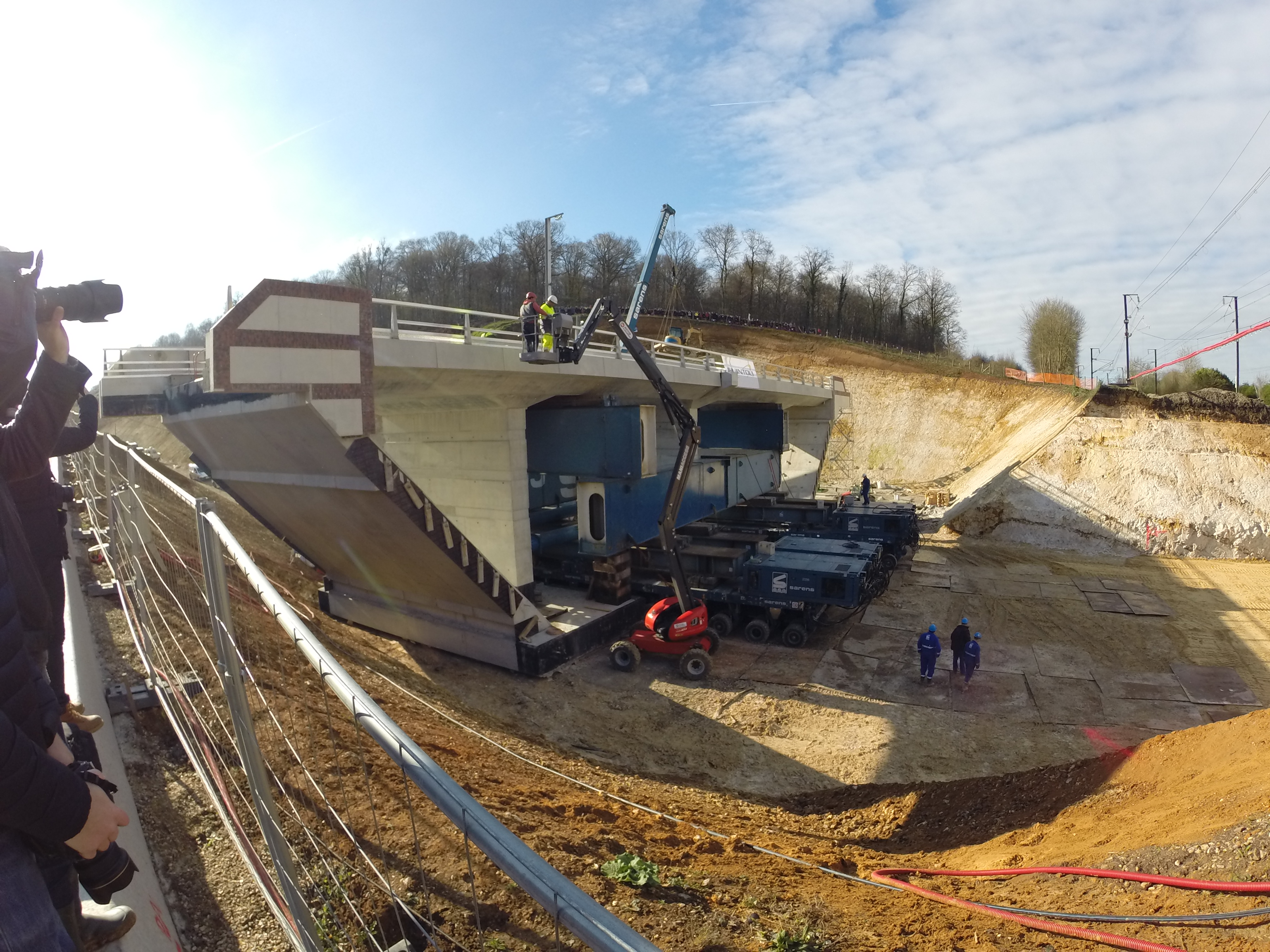 Derniers préparatifs.... (@infoNormandie.com)