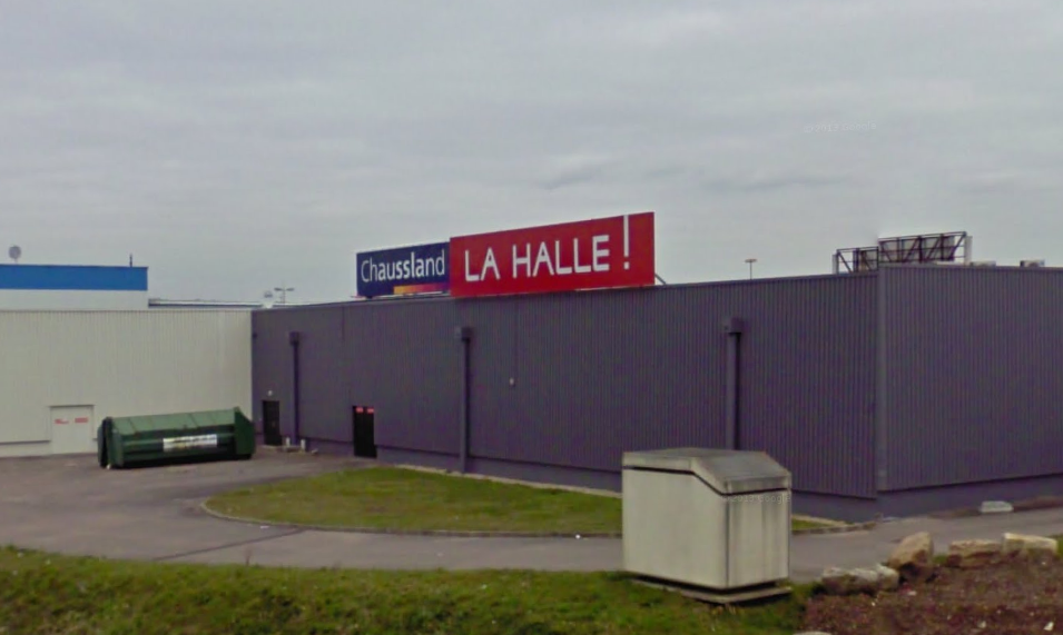 Tourville-la-Rivière : des malfaiteurs s'attaquent à la Halle avec une voiture bélier 