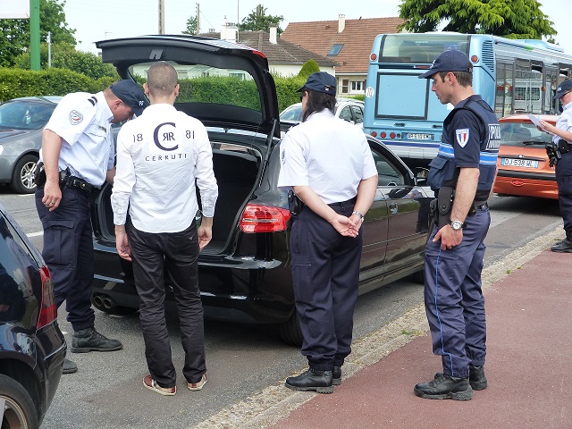 Sur réquisition du procureur de la République, les policiers pouvaient vérifier les coffres de véhicules (Photo@DDSP)