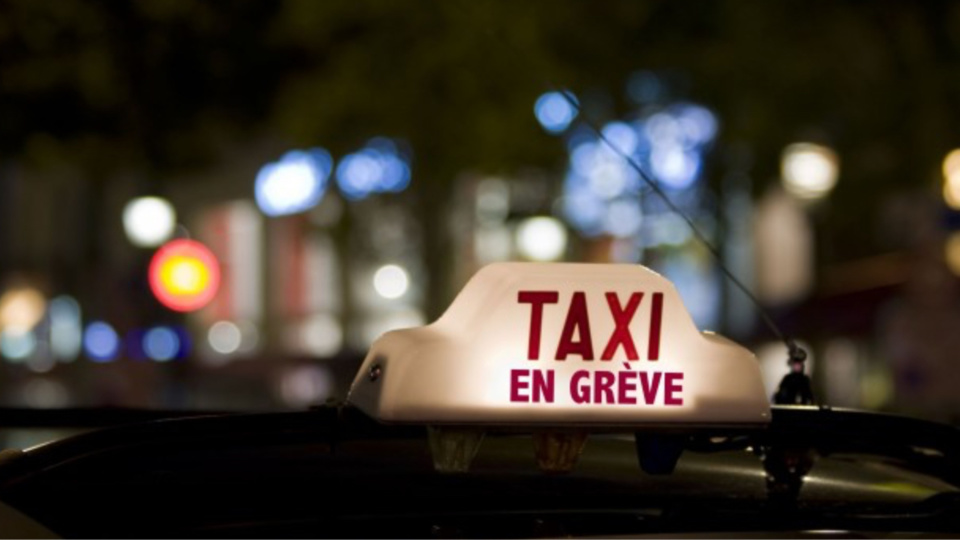 Taxis en colère contre Uber pop : une délégation reçue à la préfecture de l'Eure