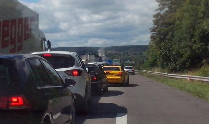 Accident sur l'A13 : trafic très perturbé entre Aubergenville et Mantes (Yvelines)