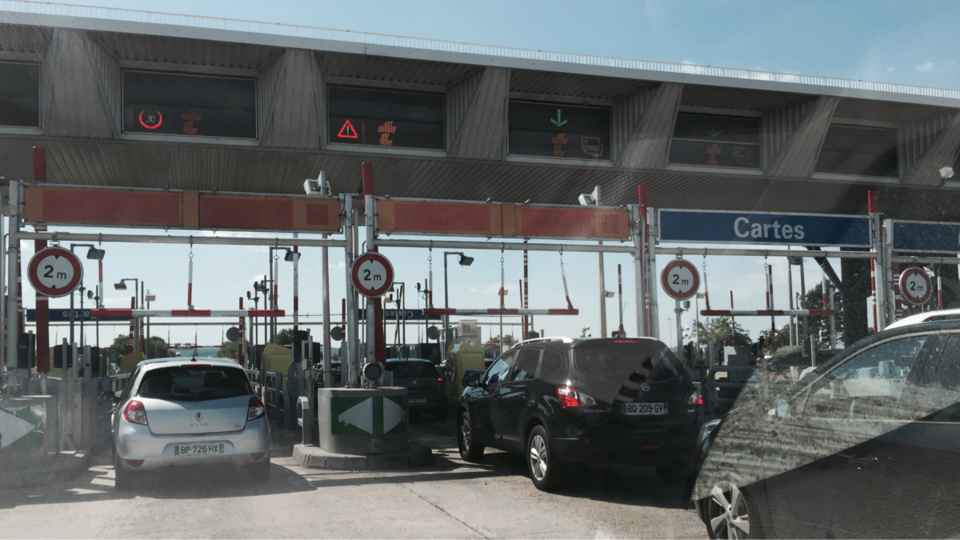 Circulation en accordéon sur l'A13 du péage de Mantes jusqu'à Epône/Mézières (Yvelines) 