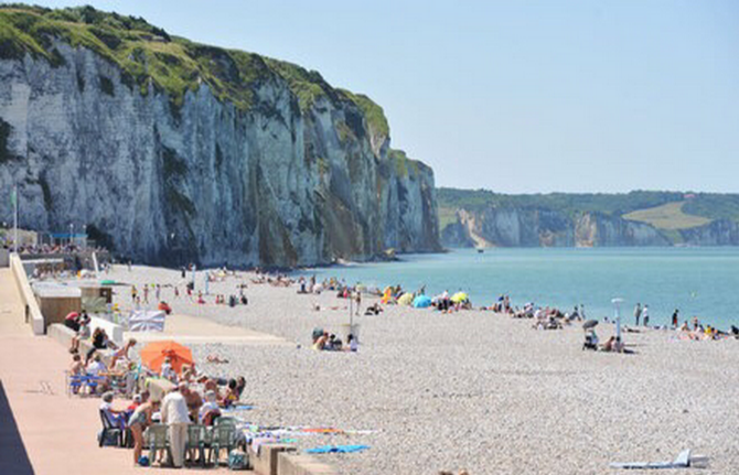 Un Septuagenaire Succombe A Un Malaise Cardiaque Sur La Plage De