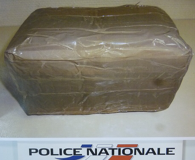 La drogue, conditionnée, était destinée à alimenter le "marché" dieppois, selon les déclarations du suspect arrêté par les policiers rouennais (Photo : DDSP)