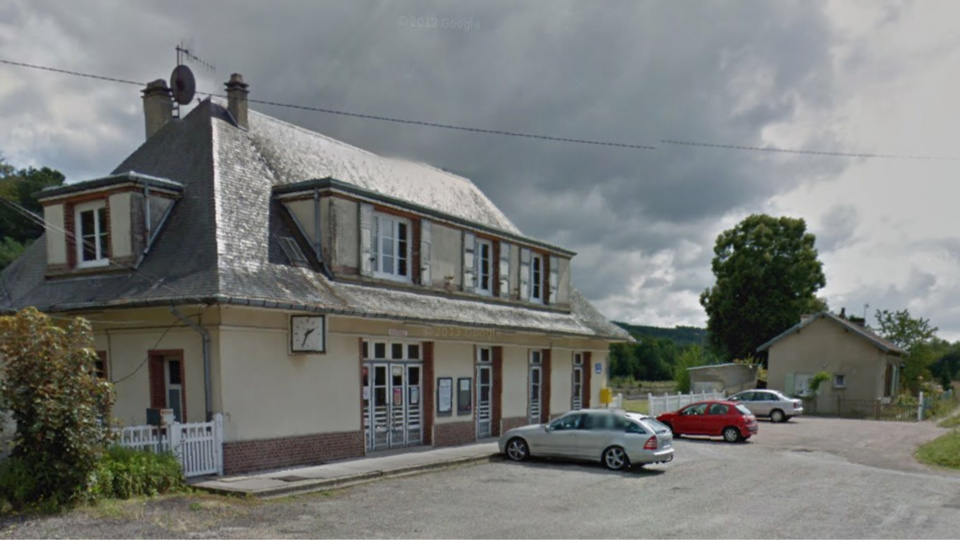 Photo d'illustration @Google Maps. La voiture de Thierry Loquet avait été retrouvée pres de la gare de Glos-sur-Risle il y a une dizaine de jours