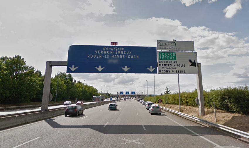 L'accident s'est produit au niveau de la sortie n°13 Mantes Ouest (@Google Maps)