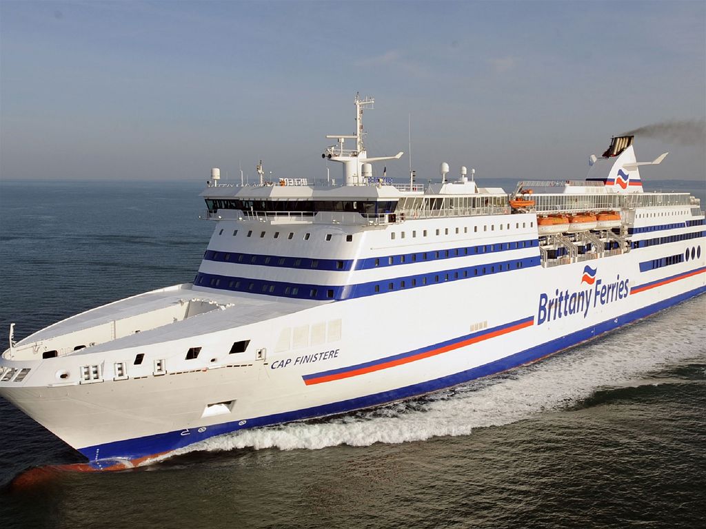 Le "Cap Finistère"  assure la ligne Portsmouth - Santander ainsi que la nouvelle ligne Portsmouth-Bilbao (avec escale à Roscoff  (Photo@Brittany Ferries)