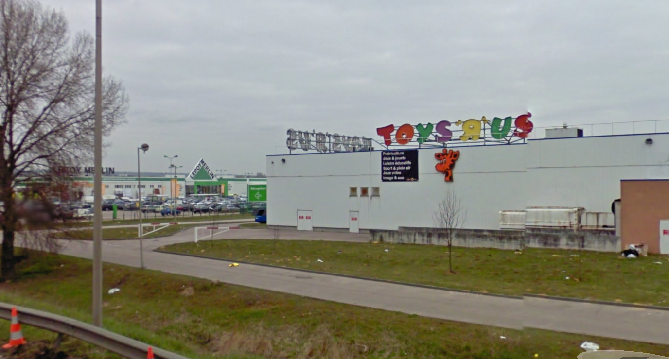 Le braqueur de Toys'R'us à Tourville-la-Rivière a été filmé par la vidéo-surveillance
