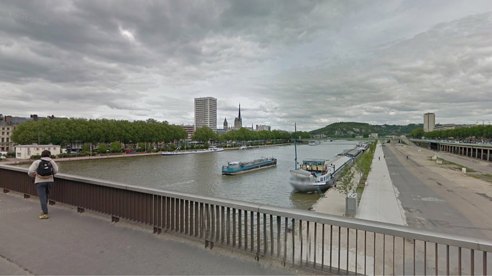 C'est un passant qui a remarqué la présence d'un corps qui flottait à la surface de la Seine, près du pont Guillaume le Conquérant (Illustration)