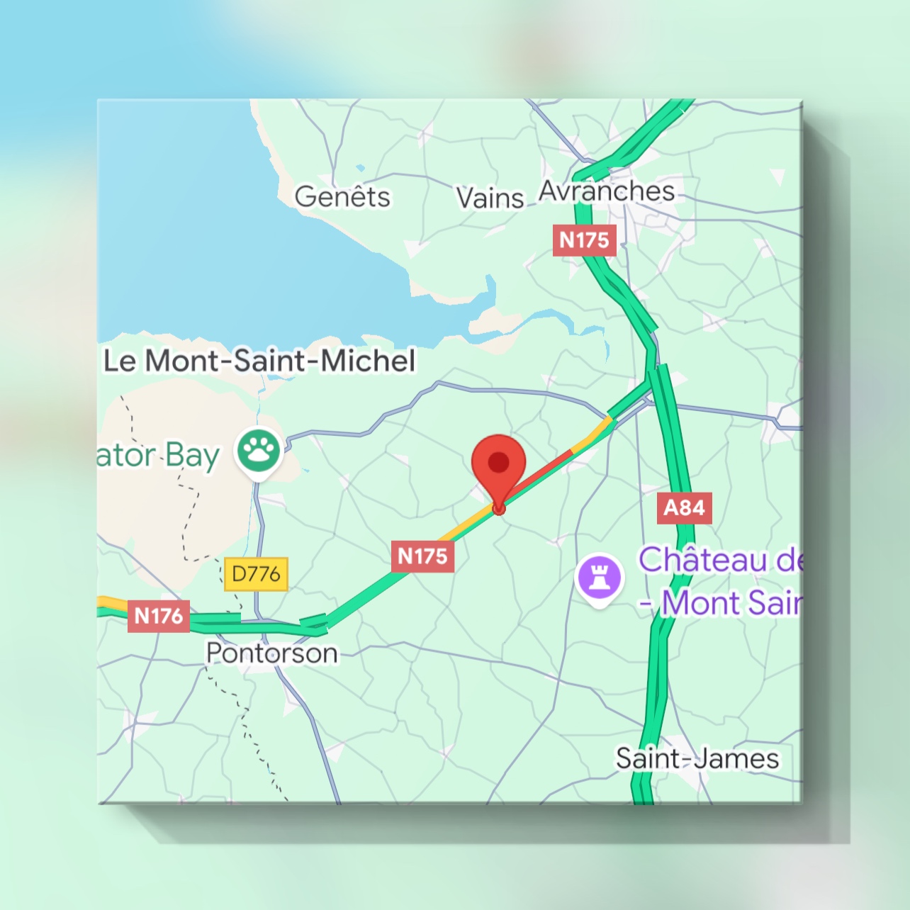 La RN 175 coupée entre Avranches et Pontorson après un accident : intervention de l’hélicoptère