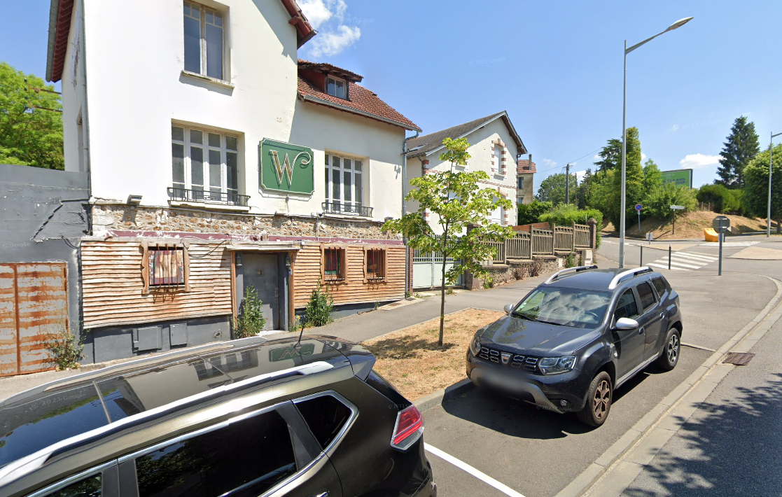 Le drame s'est produit à l'extérieur du bar de nuit, vers 4 heures du matin, après une altercation à l'intérieur de l'établissement - Illustration Google Mpas