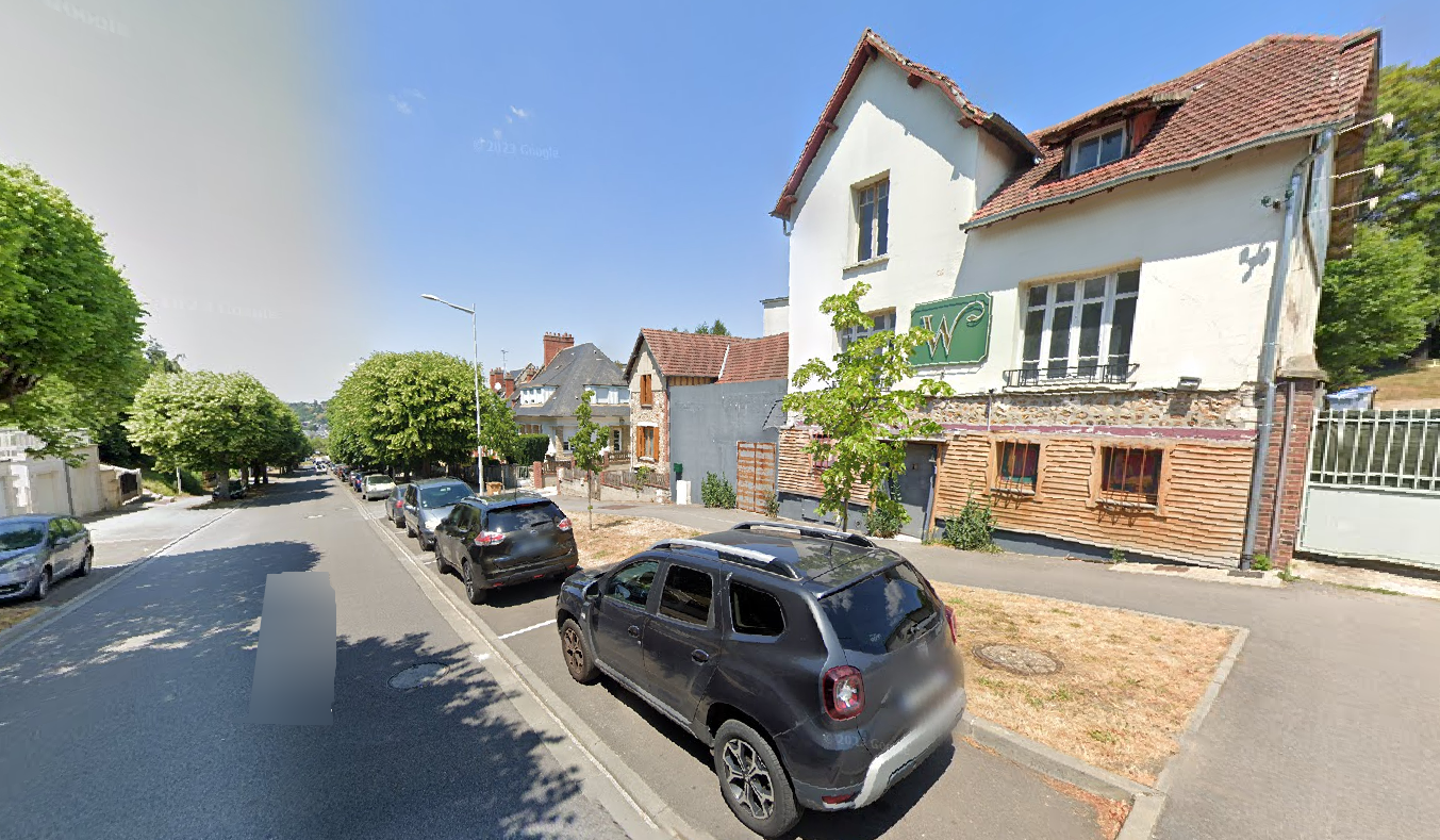 Le drame s'est joué devant  La Winery, un bar de nuit situé avenue Winston-Churchill à Evreux - Illustration