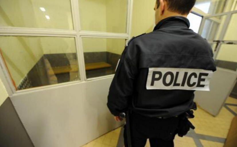 Le conducteur de la Peugeot et son passager ont été placés en garde à vue (Illustration)