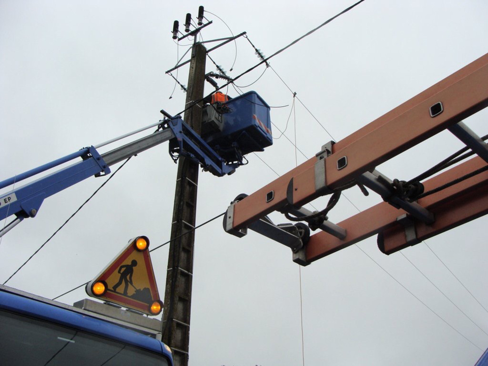 Près de 60 000 clients d'ERDF ont été prkvés d'électricité au plus fort de la tempete, cette nuit dans l'Ouest et le Nord (photo@ERDF/Twitter)