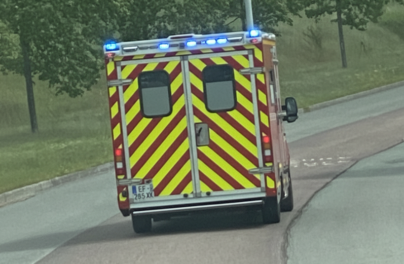 L'une des victimes, un homme de 44 ans, a été transporté par les sapeurs-pompiers à l'hôpital d'Evreux - Illustration infoNormandie