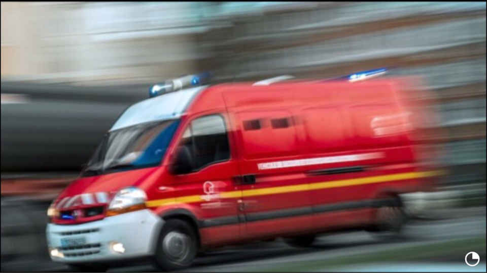 La victime a été transportée à l'hôpital Pompidou sous escorte policière (Illustration)