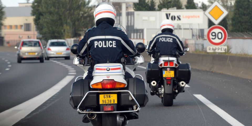 Une adolescente suicidaire sauvée in-extremis par un motard de la police du Havre 
