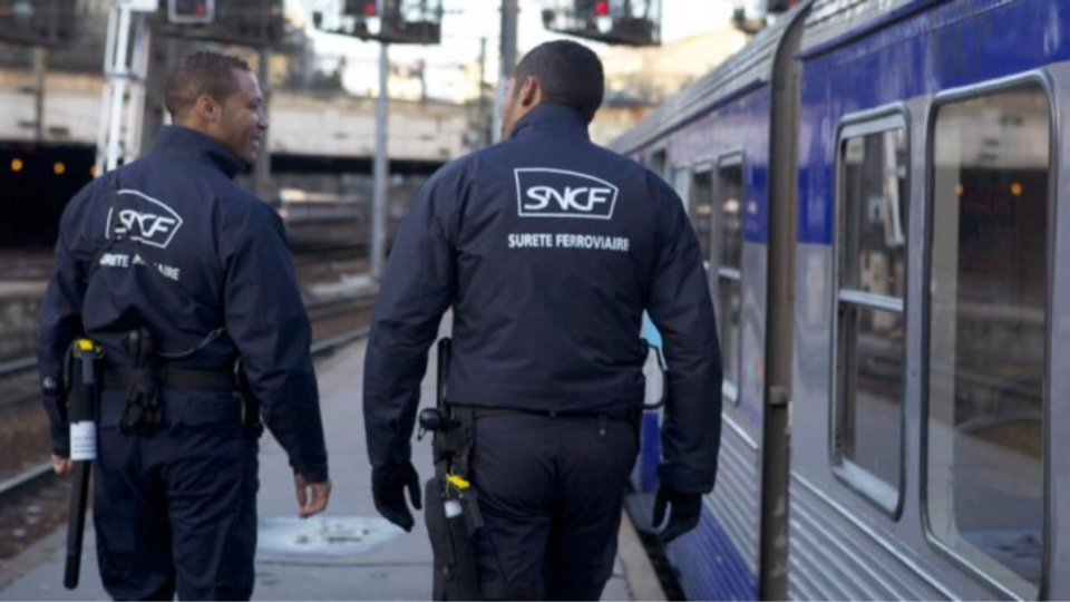 L'adolescent violent a été maîtrisé par les agents de la SUGE jusqu'à l'arrivée des policiers (Illustration)