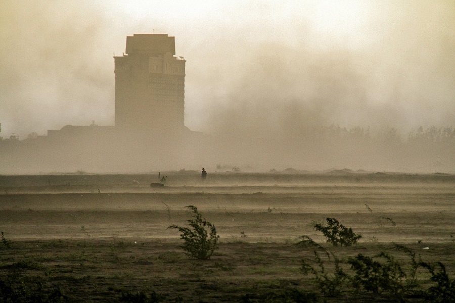 Cet épisode est lié à la combinaison de conditions météorologiques favorisant l’accumulation de polluants et à la présence d’un panache de poussières désertiques en altitude - Illustration Pïxabay