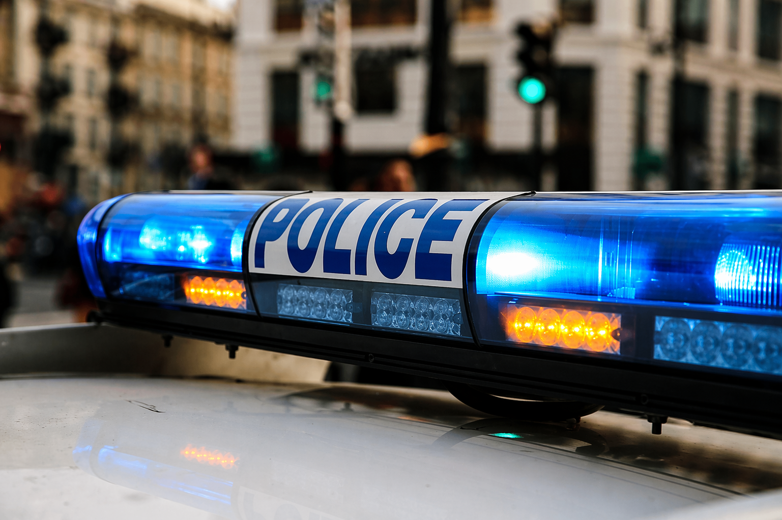 Les policiers sont parvenus à géolocaliser le véhicule volé un peu plus tôt et a interpeller deux suspects - Illustration  © Adobe Stock