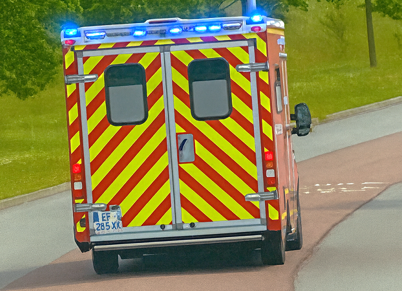 Le conducteur du camion blessé a été transporté par les sapeurs-pompiers vers l(hôpital de Montivilliers - Illustration © infonormandie