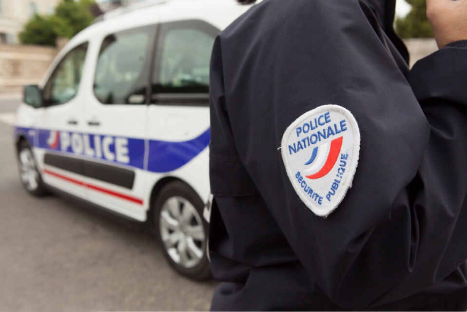 Mantes-la-Jolie : des policiers caillassés au Val Fourré en contrôlant un véhicule suspect