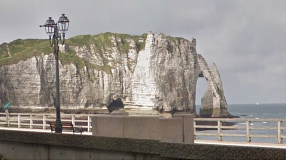 Les falaises d'Étretat (illustration@Google Maps)