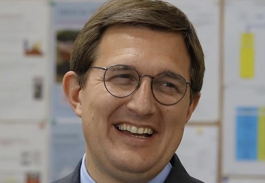 « La défense des communes sera au cœur du projet que nous défendrons », assure Bastien Coriton, maire de Rives-en-Seine - Photo © Facebook