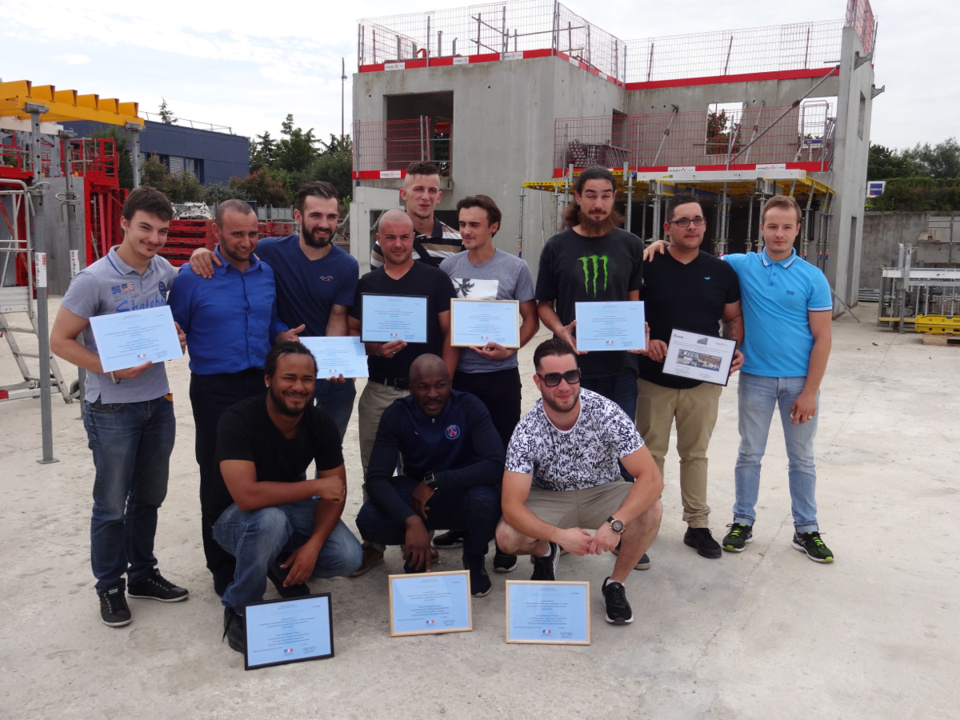 sur les 14 candidats de la promotion, six viennent de signer un CDI chez Vinci.