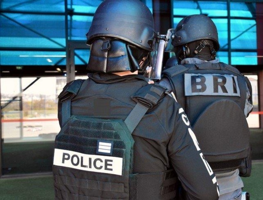 Des moyens conséquents ont été mobilisés, dont la brigade de recherche et d'intervention (BRI), pour mener à bien les opérations d'interpellation - Illustration ©DIPN76