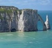 Étretat : trois promeneurs hélitreuillés après avoir été surpris par la marée