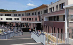 Yvelines : une croix gammée peinte sur la grille d'un collège aux Essarts-le-Roi