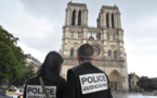 Policier blessé au marteau sur le parvis de Notre-Dame de Paris : "ses jours ne sont pas en danger"