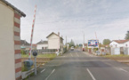 A Conflans-Sainte-Honorine, le fourgon endommage un passage à niveau et prend la fuite