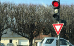 Rouen : carton rouge pour 13 conducteurs, verbalisés pour non respect des feux tricolores