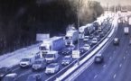 Neige  : les restrictions de circulation imposées aux poids-lourds levées en Normandie 