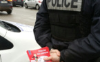 Priorité aux piétons : à Rouen, la police distribue des cartons rouges et sensibilise les automobilistes