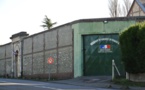 Interpellés en train de parachuter des "chaussettes" par-dessus le mur de la prison d'Evreux