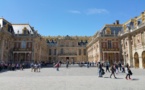Une touriste chinoise se fait arracher son sac par une adolescente au château de Versailles 