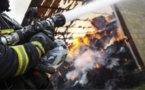 Seine-Maritime : un hangar dévasté par un violent incendie a Villers-Écalles 