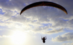 Seine-Maritime : un parapentiste victime d’une chute mortelle à Osmoy-Saint-Valery 