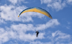 Seine-Maritime : un parapentiste trouve la mort après une chute de 15 m près de Fécamp
