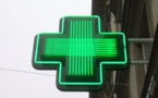 Yvelines : à Trappes, la vitrine d'une pharmacie détruite par représailles ?