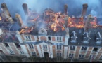 La ministre de la Culture au chevet du grand château de Serquigny, ravagé par les flammes 